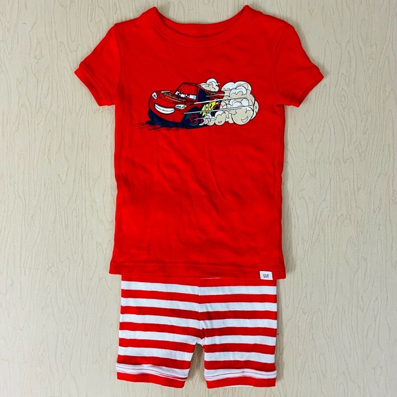 GAP Pajamas Baby Gap Pajamas Boys 5 5t Cars Lightning Mcqueen